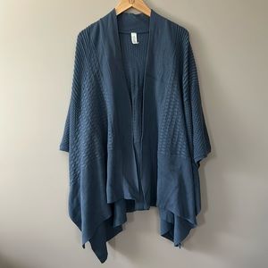 Lululemon Wrap O/S‎ Gorgeous Blue